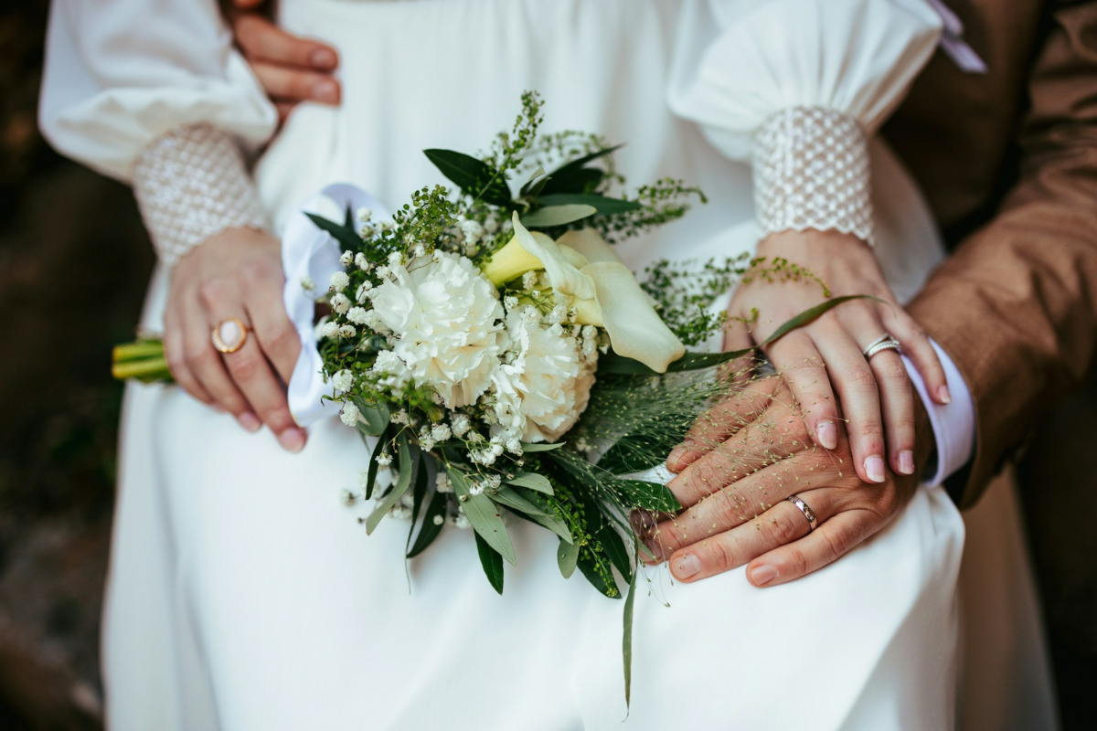 8 accessori da sposa di tendenza per il 2025